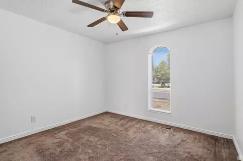 Bedroom - 748 E Silver Sage Dr, Sandy, UT 84094 photo 3 of 7