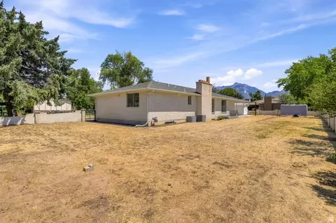 Exterior - 748 E Silver Sage Dr, Sandy, UT 84094 photo 3 of 4
