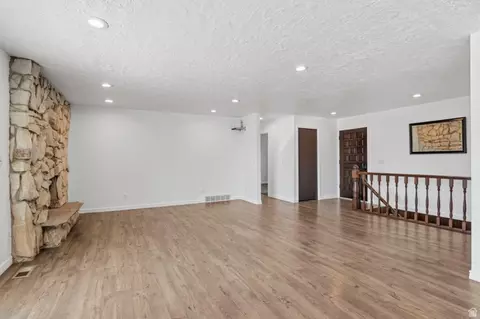 Living - 748 E Silver Sage Dr, Sandy, UT 84094 photo 2 of 4