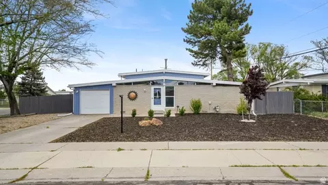 1660 W Jolly Cir, Taylorsville, UT 84123