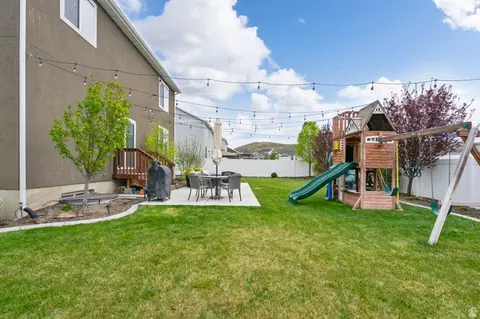 Exterior - 7685 N Timber Country Rd, Eagle Mountain, UT 84005 photo 10 of 11