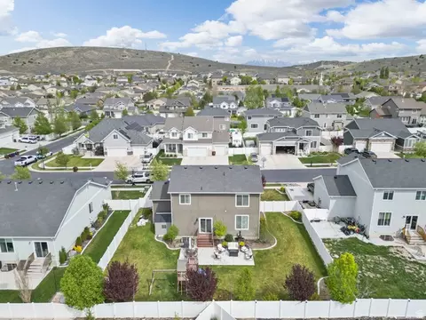 View/Area - 7685 N Timber Country Rd, Eagle Mountain, UT 84005 photo 3 of 5