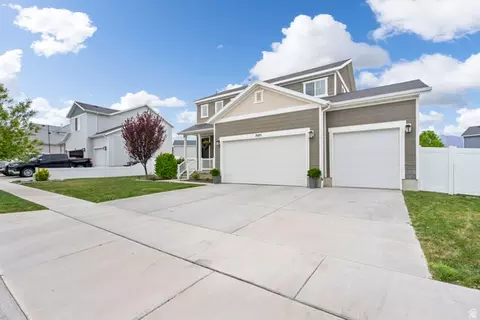 Exterior - 7685 N Timber Country Rd, Eagle Mountain, UT 84005 photo 3 of 11