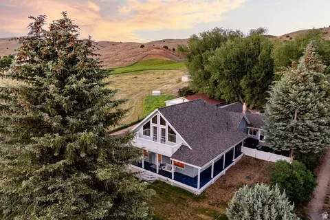 747 S Hoytsville Rd E, Coalville, UT 84017