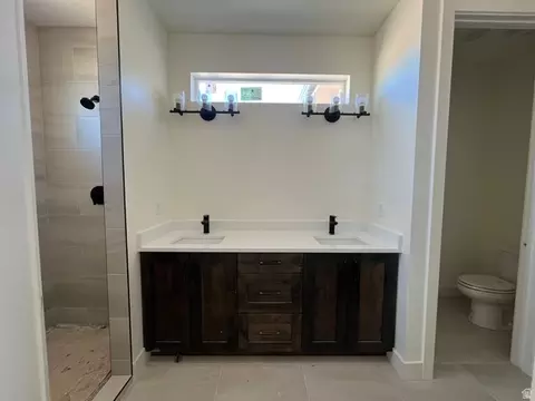 Bath - 5005 N 75 E, Enoch, UT 84720 photo 1 of 1