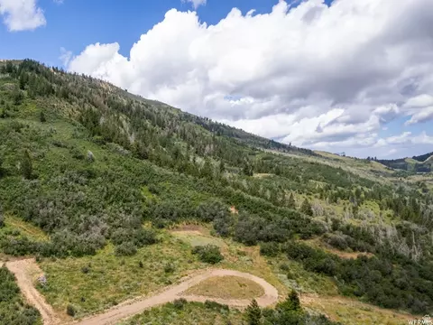 Undisclosed, Tabiona, UT 84072 photo 4