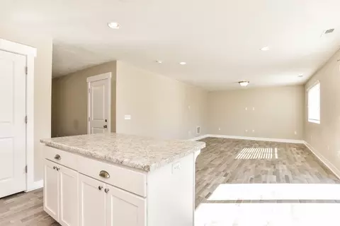 Living - 3562 S Bridgeview Ln W, Syracuse, UT 84075 photo 5 of 5