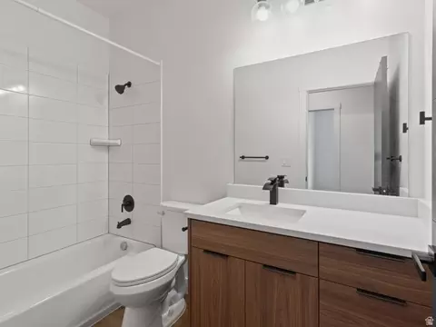 Bath - 130 E 7085 S #3, Midvale, UT 84047 photo 3 of 4