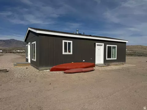 32 Sevier Riv #32, Levan, UT 84639
