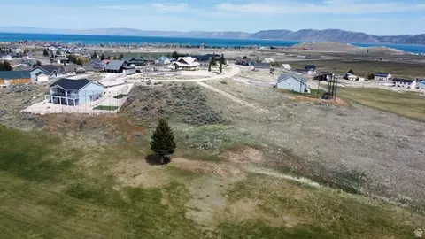 2725 S Birdie #27, Garden City, UT 84028