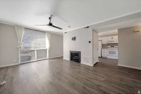 438 N Center St #309, Salt Lake City, UT 84103