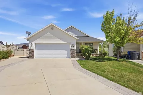 2518 N Apricot Pl W, Saratoga Springs, UT 84045