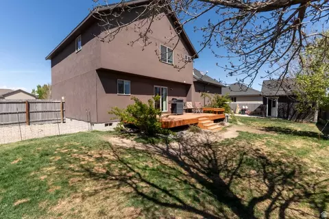 Exterior - 1832 E Sunstone Way S, Vernal, UT 84078 photo 5 of 7