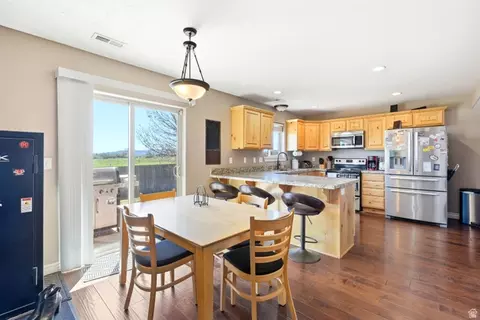 Dining - 1832 E Sunstone Way S, Vernal, UT 84078 photo 1 of 1