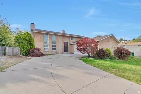 1764 E Rondelle Cir, Sandy, UT 84093