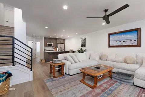 Living - 556 E 7215 S, Midvale, UT 84047 photo 2 of 3
