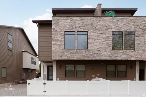 Exterior - 556 E 7215 S, Midvale, UT 84047 photo 2 of 5