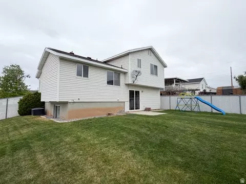 Exterior - 78 E 2550 S, Clearfield, UT 84015 photo 3 of 4