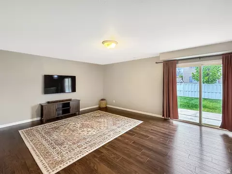 Living - 78 E 2550 S, Clearfield, UT 84015 photo 3 of 4