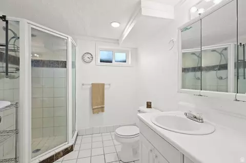 Bath - 537 E 1900 N, North Ogden, UT 84414 photo 2 of 2