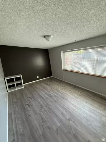 Living - 723 E 3710 S, Millcreek, UT 84106 photo 2 of 2