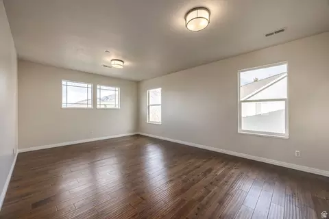 Living - 1930 E Aspen Leaf Pl, Draper, UT 84020 photo 7 of 10