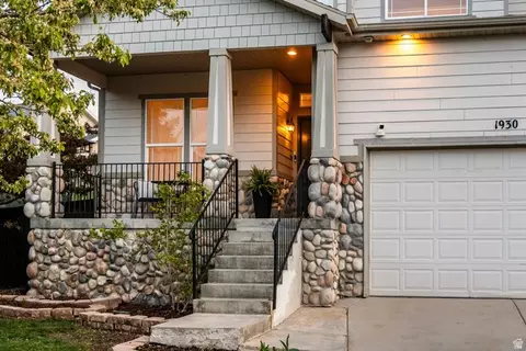 Exterior - 1930 E Aspen Leaf Pl, Draper, UT 84020 photo 2 of 6