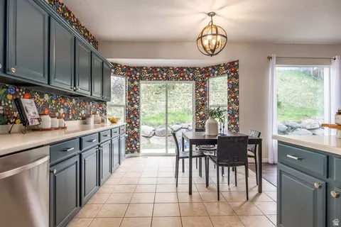 Kitchen - 1930 E Aspen Leaf Pl, Draper, UT 84020 photo 1 of 3