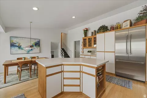 Kitchen - 740 W Quaking Aspen Dr S, Murray, UT 84123 photo 6 of 8