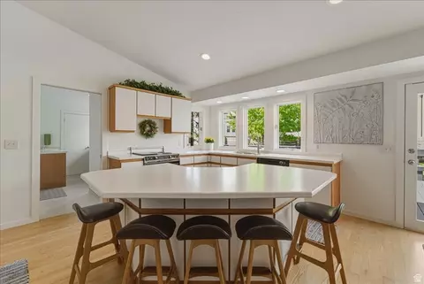 Kitchen - 740 W Quaking Aspen Dr S, Murray, UT 84123 photo 2 of 8