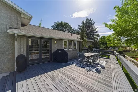 Exterior - 740 W Quaking Aspen Dr S, Murray, UT 84123 photo 5 of 8