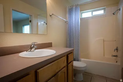 Bath - 133 N Pingree Ave, Ogden, UT 84404 photo 2 of 4