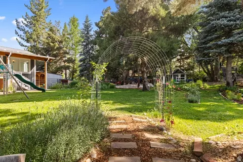 Exterior - 3260 N River Dr E, Eden, UT 84310 photo 7 of 29