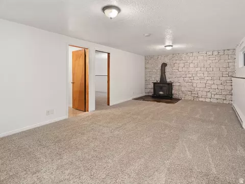 Living - 3260 N River Dr E, Eden, UT 84310 photo 10 of 11