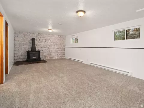 Living - 3260 N River Dr E, Eden, UT 84310 photo 11 of 11