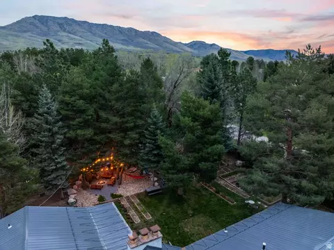 Exterior - 3260 N River Dr E, Eden, UT 84310 photo 20 of 30