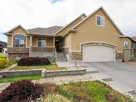 5689 W Lugano Dr S, West Jordan, UT 84081