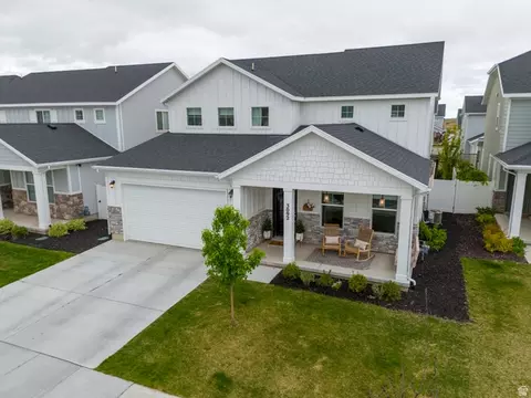 3092 S Edgewater Cv, Syracuse, UT 84075