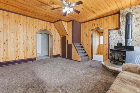 Living - 3983 Bennie Creek Rd, Birdseye, UT 84629 photo 2 of 2