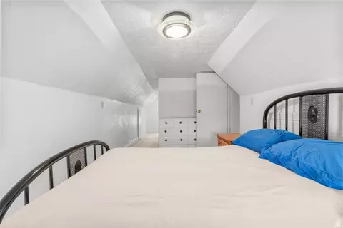 Bedroom - 3983 Bennie Creek Rd, Birdseye, UT 84629 photo 2 of 3