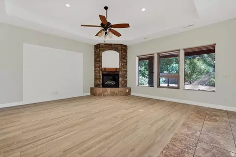 Living - 445 E 1470 S, Washington, UT 84780 photo 3 of 7