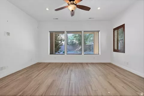 Living - 445 E 1470 S, Washington, UT 84780 photo 7 of 7