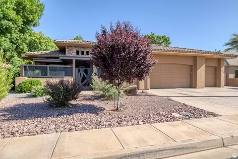 Exterior - 445 E 1470 S, Washington, UT 84780 photo 9 of 10