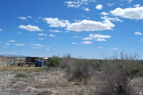 1015 W Ashby Rd, Delta, UT 84624 photo 10