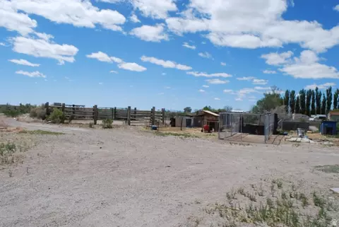 1015 W Ashby Rd, Delta, UT 84624 photo 7
