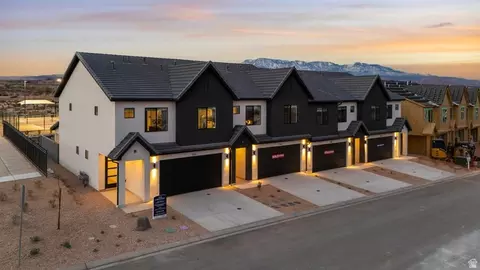 2818 E Corral Dr #3030, Washington, UT 84780