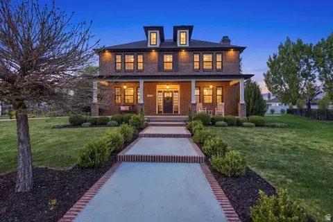 1924 W Pearl Park Cir, Kaysville, UT 84037