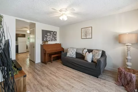 328 E 100 N #3, Hyrum, UT 84319