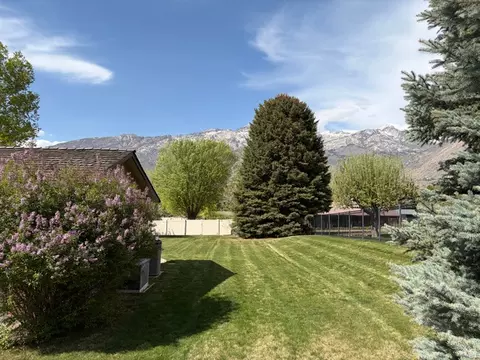 Exterior - 815 E Alpine Dr S, Alpine, UT 84004 photo 5 of 16