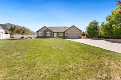 1096 S 350 E, Payson, UT 84651
